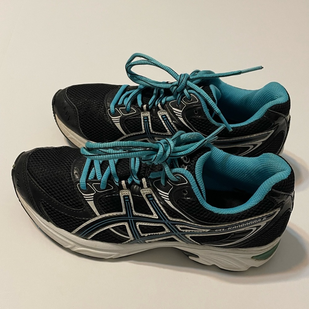 Asics Gel Kanbarra 6 Women’s Size 7 Running Shoes White Blue Black